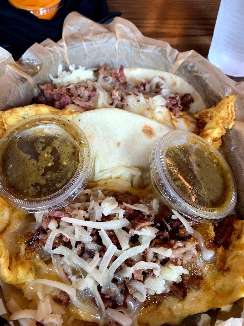 Torchys Tacos | restaurant | 8815 State Line Rd, Kansas City, MO 64114, USA | 8168443744 OR +1 816-844-3744