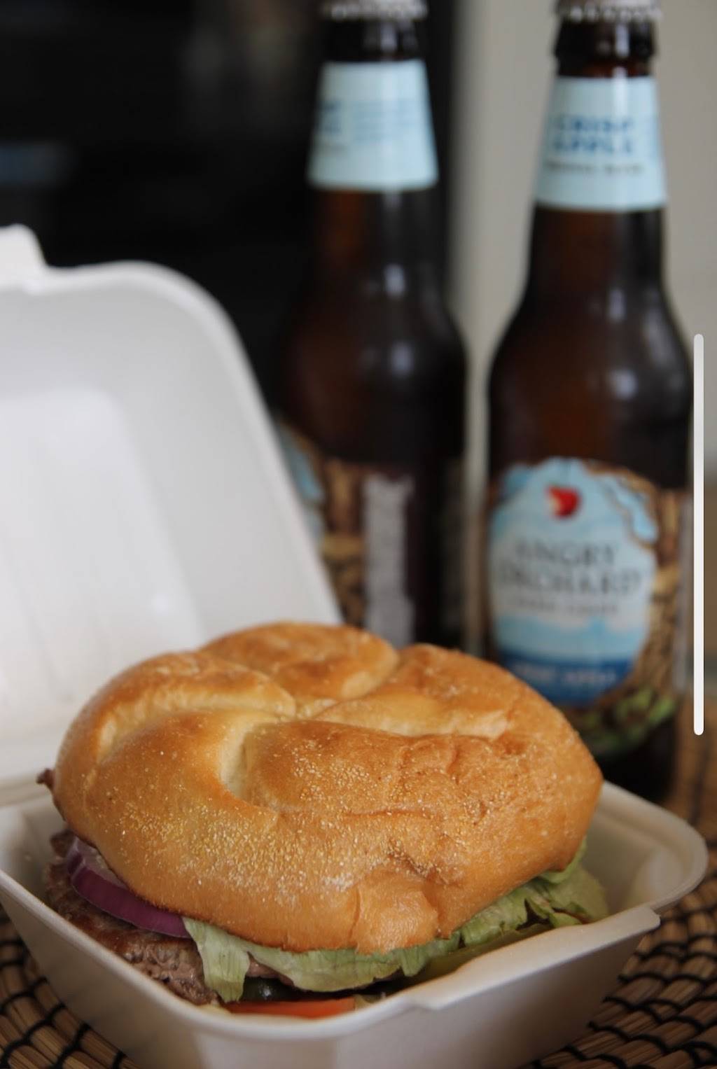 City Pizza | restaurant | 420 High St, Holyoke, MA 01040, USA | 4135361113 OR +1 413-536-1113