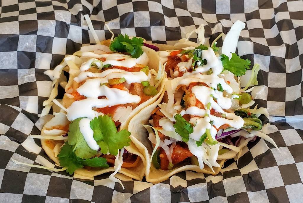 Far East Taco | restaurant | 519 Dundas St W Unit #3, Oakville, ON L6M 1L9, Canada | 2897255000 OR +1 289-725-5000