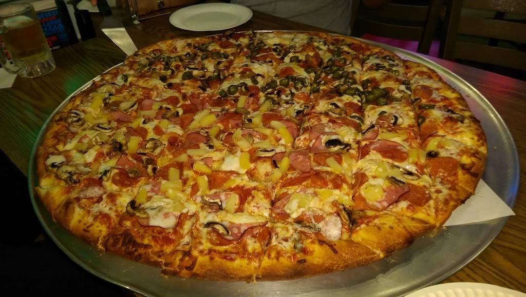 Rockys New York Pizza | restaurant | 4990 Holt Blvd, Montclair, CA 91763, USA | 9096267033 OR +1 909-626-7033