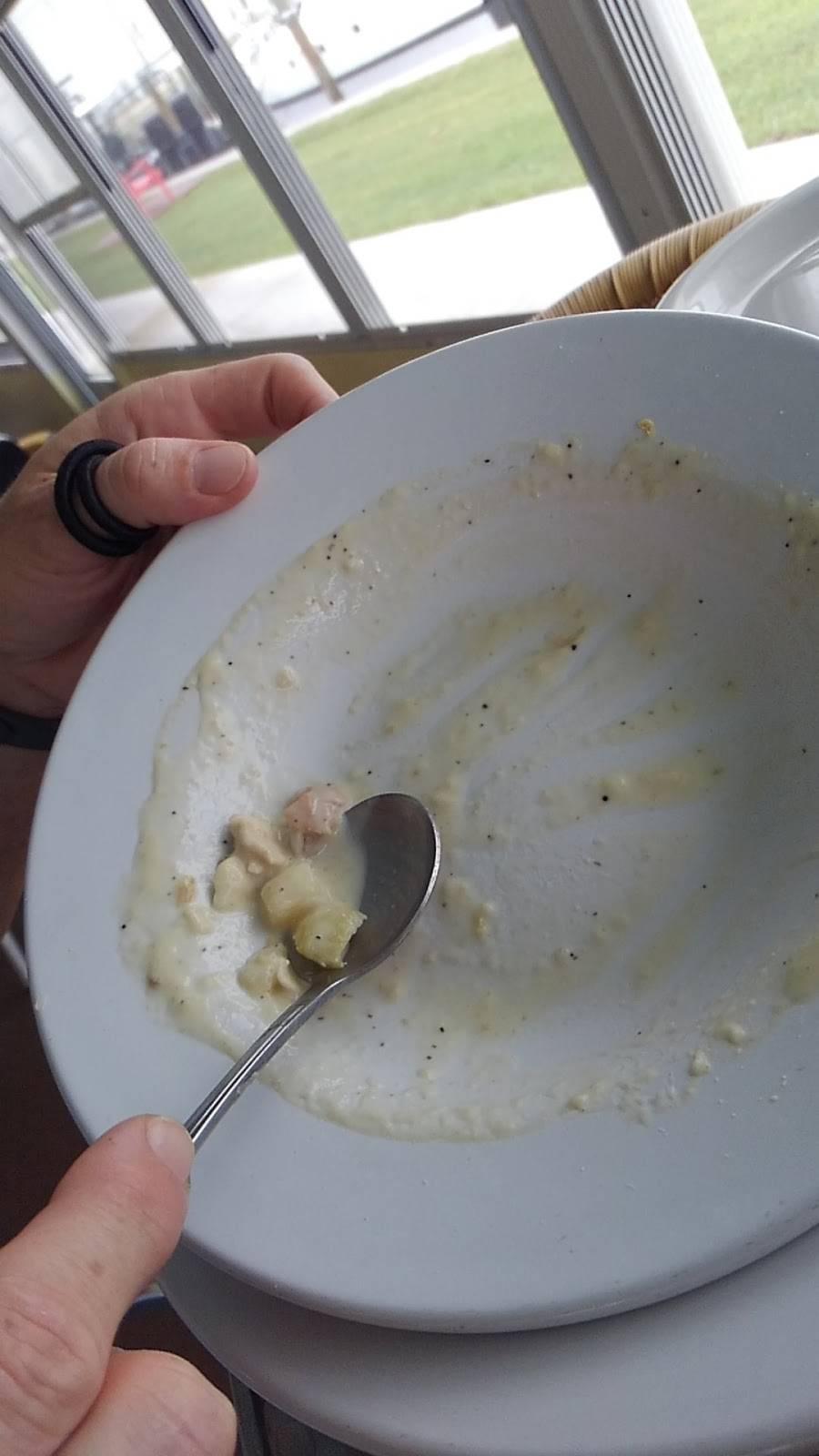 Island Dockside Grill | restaurant | 2700 Harbortown Marina Dr, Merritt Island, FL 32952, USA | 3214123400 OR +1 321-412-3400