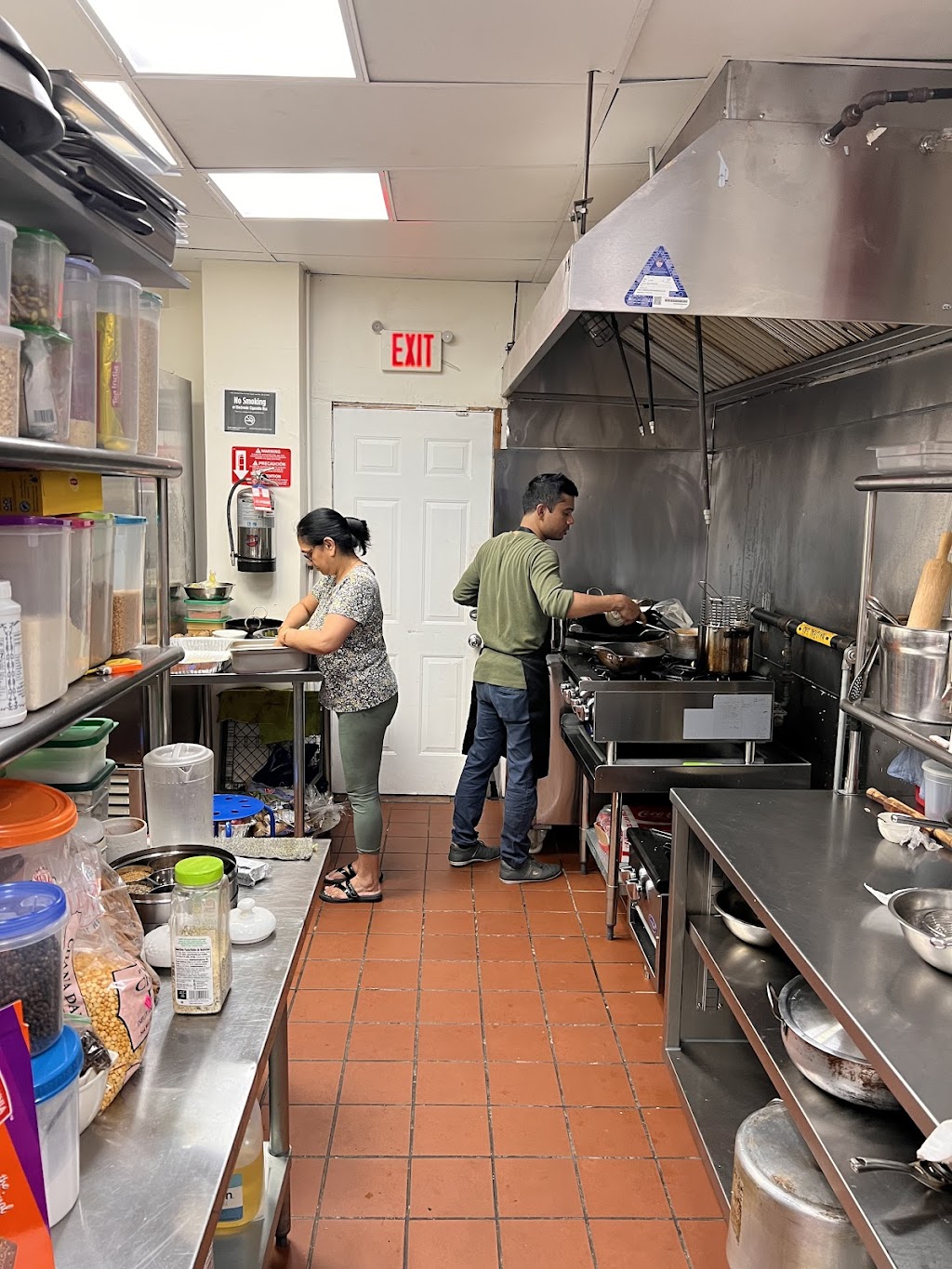 Kamala Kitchen | restaurant | 260-07 Hillside Avenue, Queens, NY 11004, USA | 7185404626 OR +1 718-540-4626