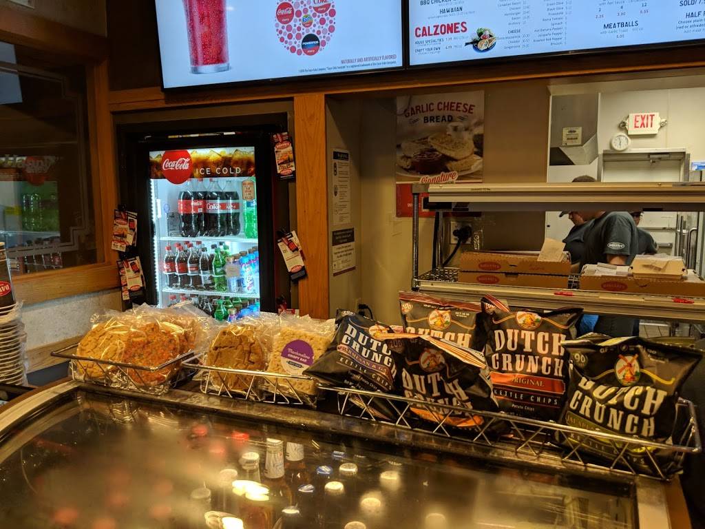 Davannis Pizza & Hot Hoagies | restaurant | 3673 Lexington Ave N, Arden Hills, MN 55126, USA | 6514817100 OR +1 651-481-7100