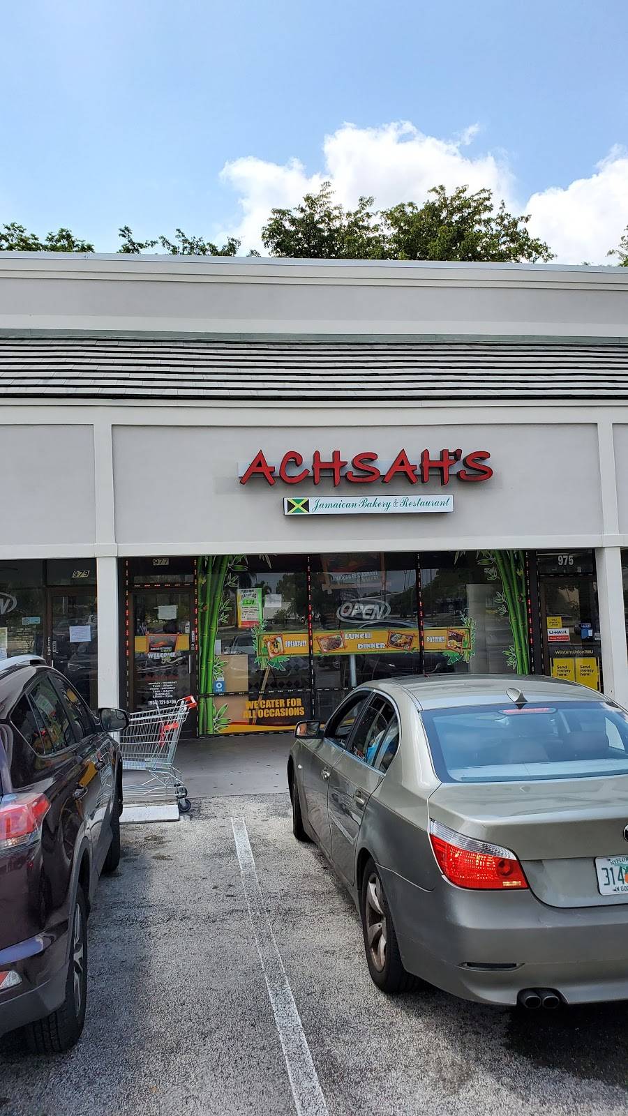 Achsahs Jamaican Restaurant | restaurant | 977 SW 71st Ave, North Lauderdale, FL 33068, USA | 9547215396 OR +1 954-721-5396