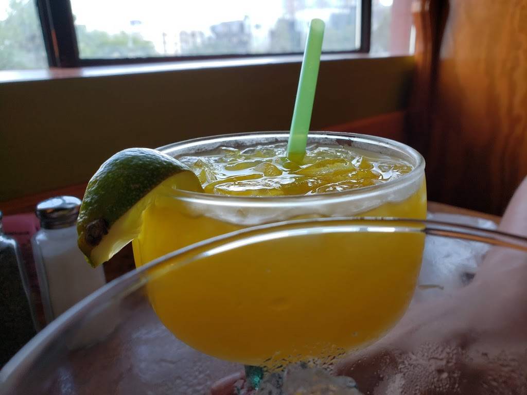 Cinco De Mayo Mexican Restaurant Downtown | restaurant | 209 10th Ave S, Nashville, TN 37203, USA | 6158734296 OR +1 615-873-4296