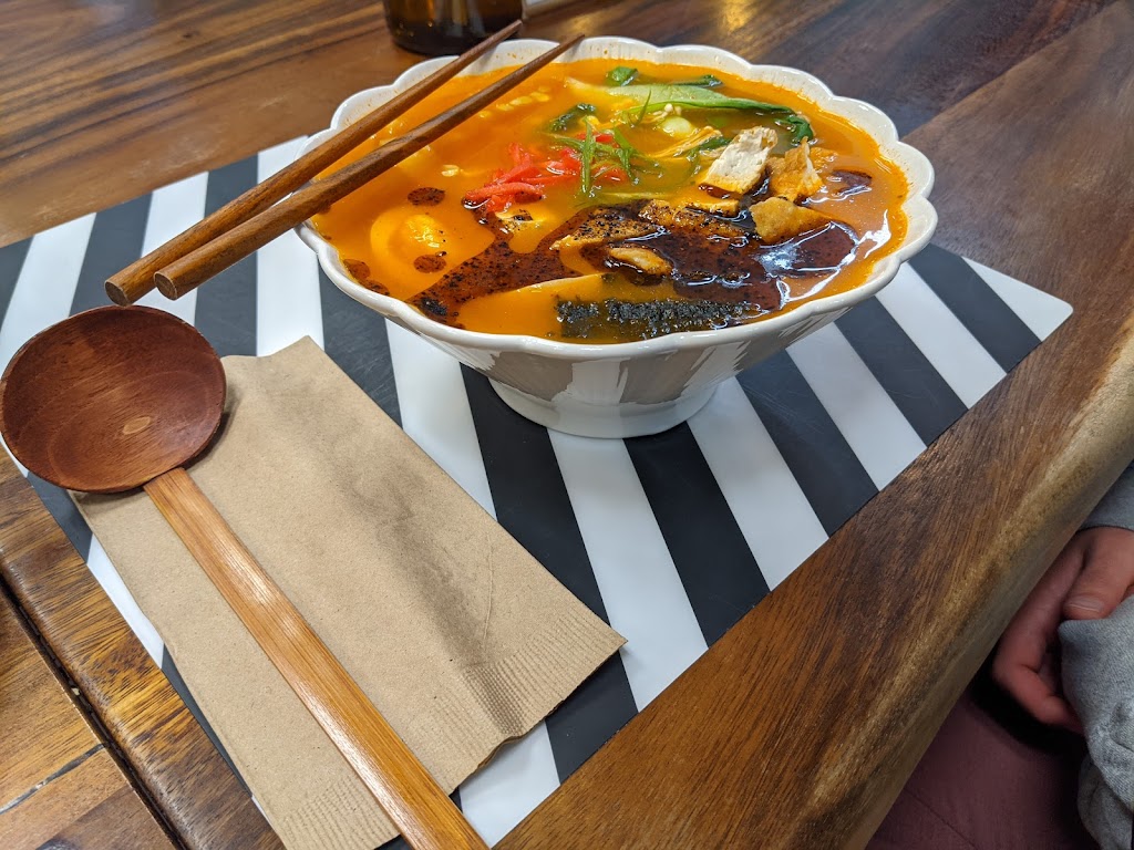 Lucky Cat Ramen | restaurant | 13600 SW Pacific Hwy, Portland, OR 97223, USA | 5034305194 OR +1 503-430-5194