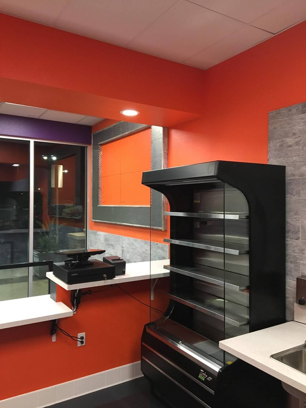 Raw Earth Juicery | restaurant | 8398 N Fresno St, Fresno, CA 93720, USA | 5595588133 OR +1 559-558-8133