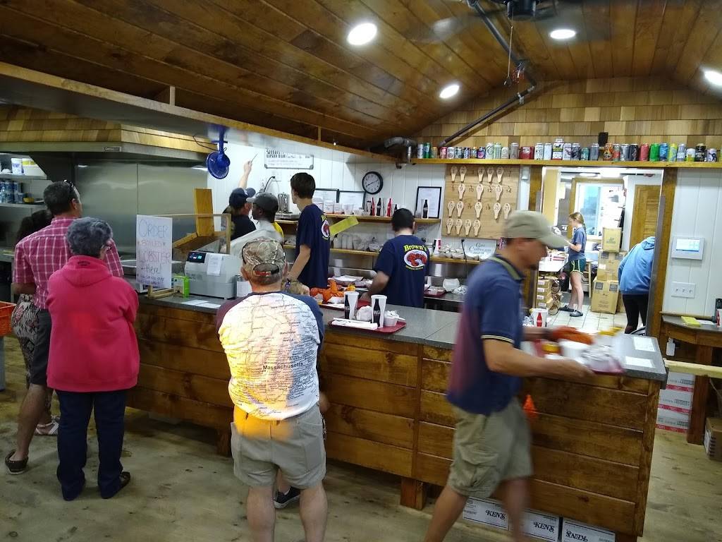 Brown’s Lobster Pound | restaurant | 407 NH-286, Seabrook, NH 03874, USA | 6034743331 OR +1 603-474-3331