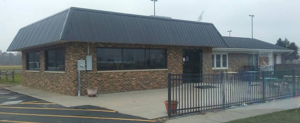 The Smokin’ Pigpen BBQ | restaurant | 68279 IN-15, New Paris, IN 46553, USA | 5748314499 OR +1 574-831-4499