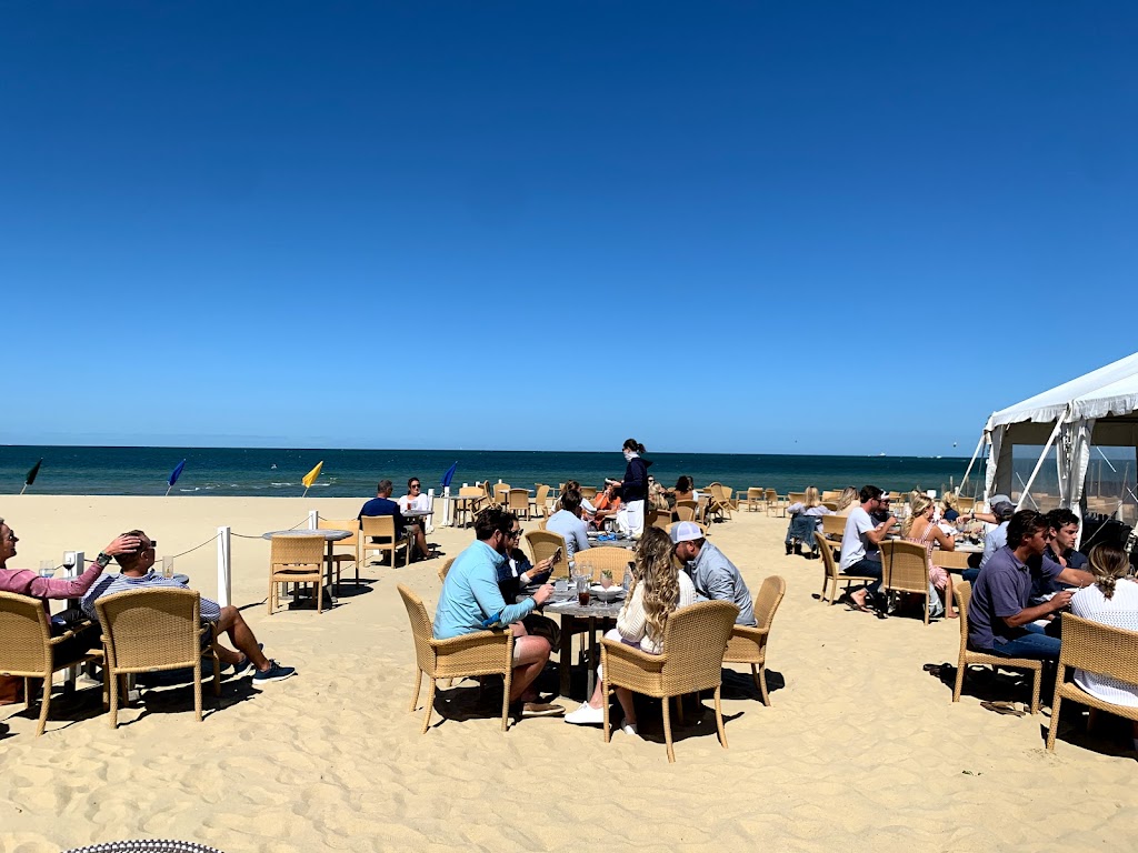 Galley Beach | night club | 54 Jefferson Ave, Nantucket, MA 02554, USA | 5082289641 OR +1 508-228-9641