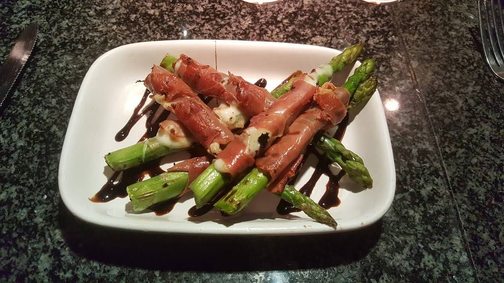 Carrabbas Italian Grill | restaurant | 17548 Dallas Pkwy, Dallas, TX 75287, USA | 9727327752 OR +1 972-732-7752