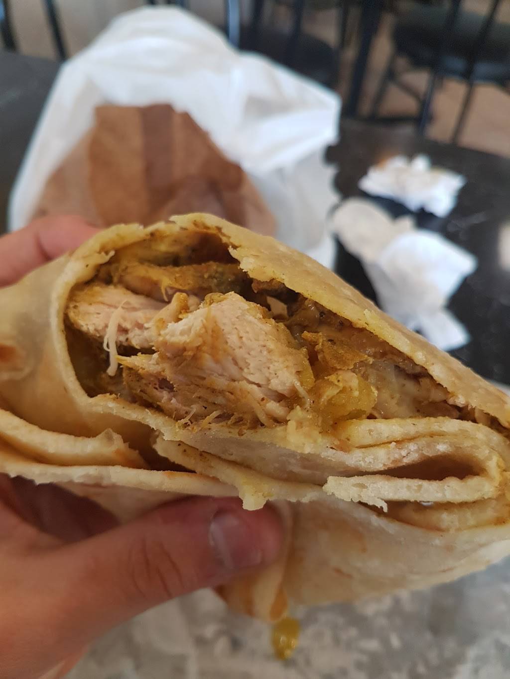 Roti Roti Family Restaurant | restaurant | 979 Albion Rd, Etobicoke, ON M9V 1A6, Canada | 4167459208 OR +1 416-745-9208