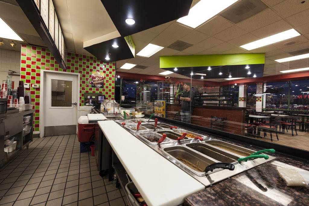 Julias Mesquite Mexican Grill | restaurant | 2160 N Arizona Ave, Chandler, AZ 85225, USA | 4806264585 OR +1 480-626-4585