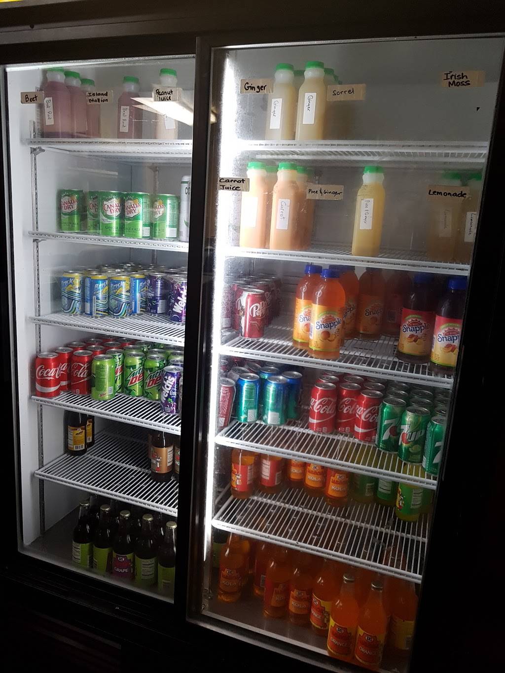 Island Hut | restaurant | 71 Cottage St, Poughkeepsie, NY 12601, USA | 8454858779 OR +1 845-485-8779