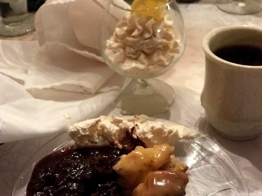 Table 82 @ The Cow Pen | restaurant | 5198 US-82, Lake Village, AR 71653, USA | 8702659992 OR +1 870-265-9992