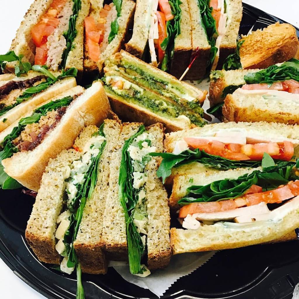 Thyme for Lunch | restaurant | 19141 Stone Oak Pkwy #509, San Antonio, TX 78258, USA | 2104384963 OR +1 210-438-4963