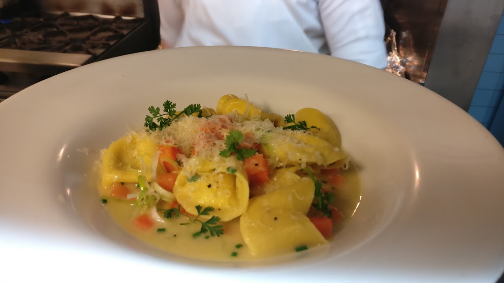 New Rivers | restaurant | 7 Steeple St, Providence, RI 02903, USA | 4017510350 OR +1 401-751-0350