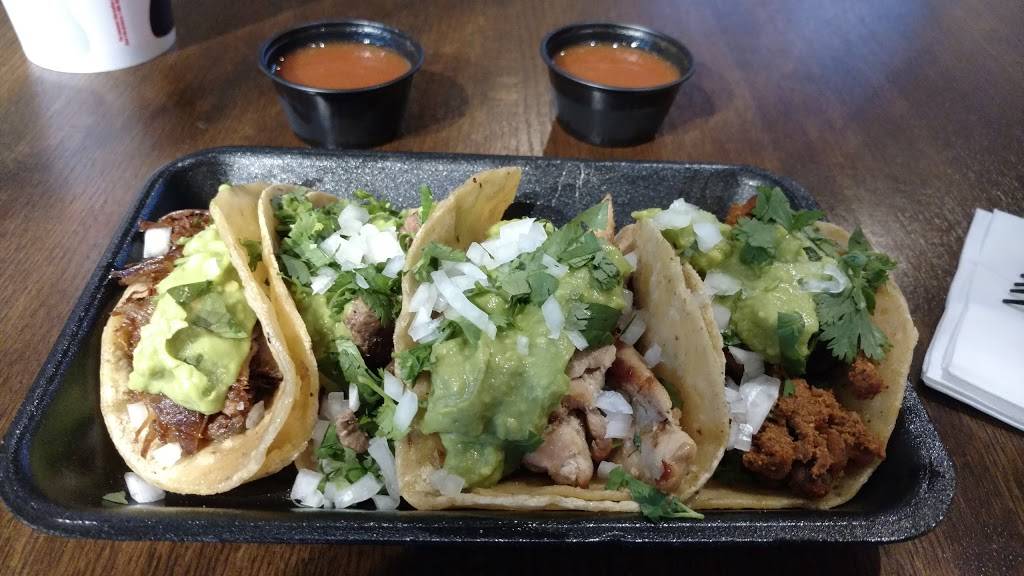 Lolitas Mexican Food | restaurant | 3623, 871 Showroom Pl, Chula Vista, CA 91914, USA | 6195652271 OR +1 619-565-2271