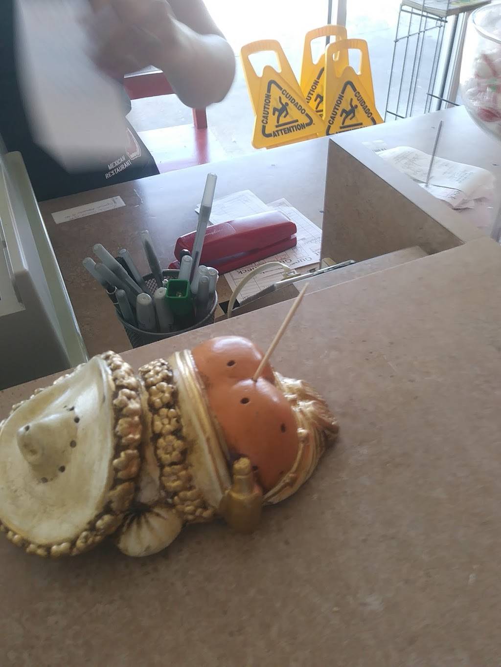 Sofis Mexican Restaurant | restaurant | 4907 Crossroads Dr, El Paso, TX 79922, USA | 9152197706 OR +1 915-219-7706