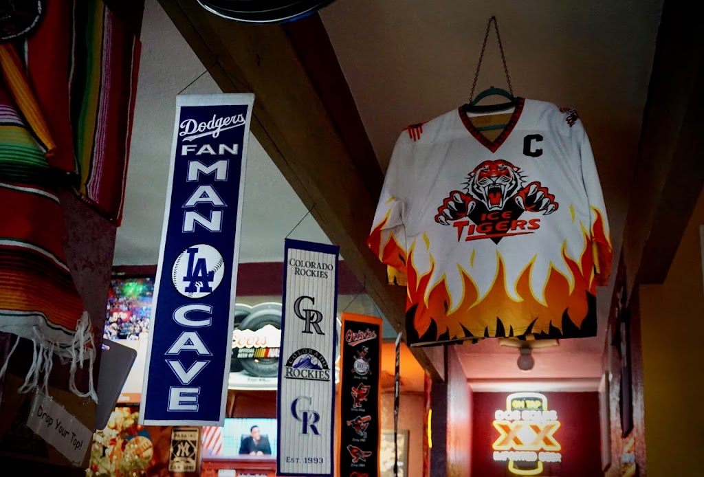 575 Sports & Co. Eats Brews Sports | restaurant | 1109 Paseo Del Pueblo Sur, Taos, NM 87571, USA | 5757798486 OR +1 575-779-8486