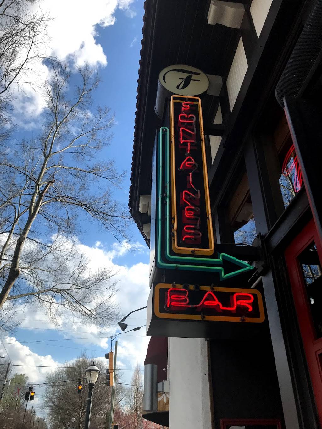 Fontaines Oyster House | restaurant | 1026 1/2 North Highland Avenue Northeast, Atlanta, GA 30306, USA | 4048720869 OR +1 404-872-0869