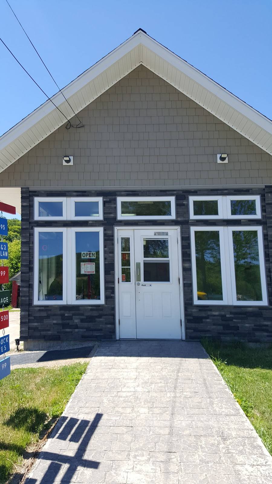 Rivers Edge Takeout | meal takeaway | 1203 Main St, Berlin, NH 03570, USA | 6037526622 OR +1 603-752-6622