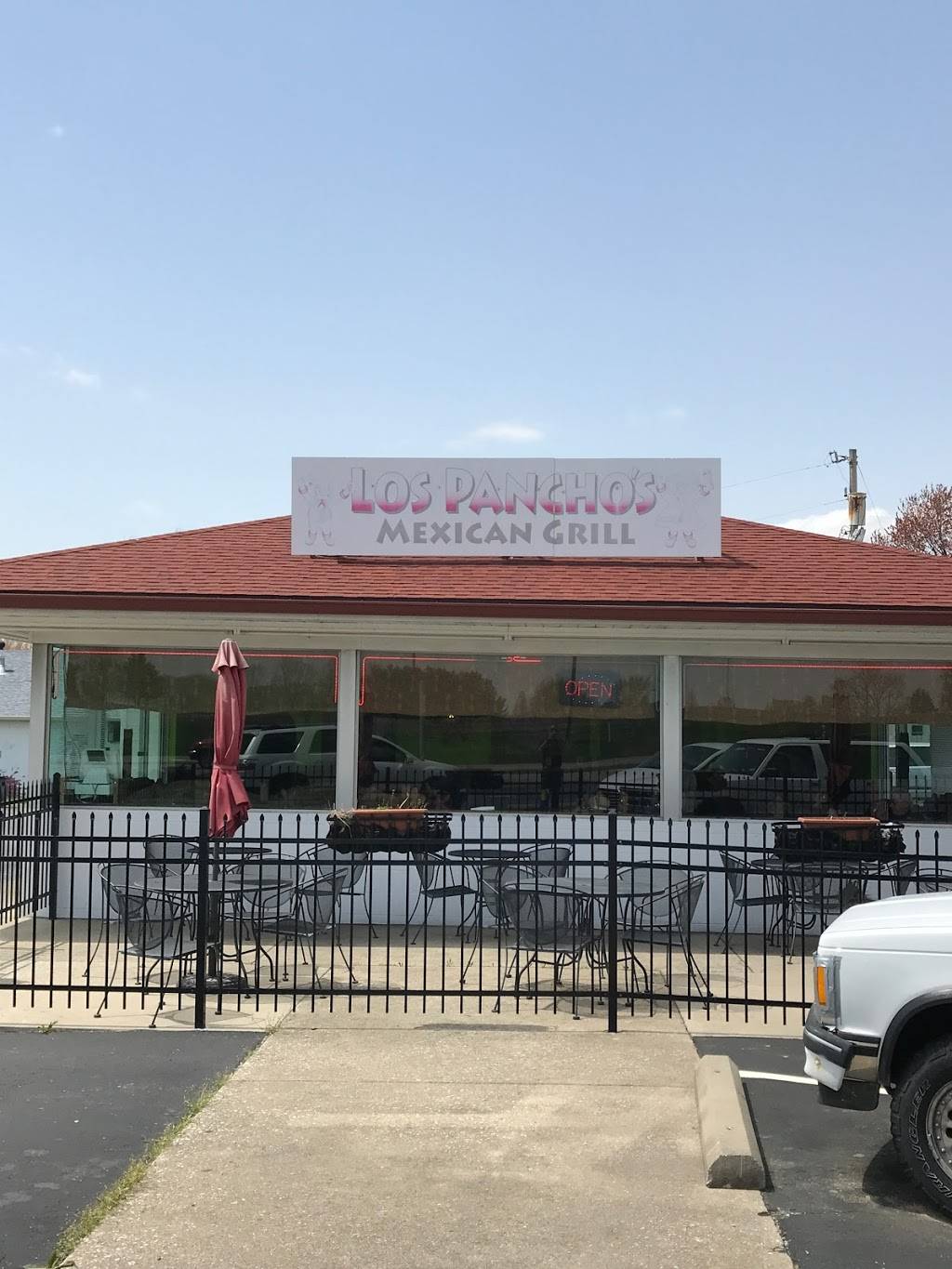 Los Panchos | restaurant | 303 US-41, Fort Branch, IN 47648, USA | 8127534730 OR +1 812-753-4730