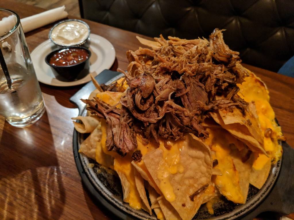 Elis Orange | restaurant | 285 Boston Post Rd, Orange, CT 06477, USA | 2035539933 OR +1 203-553-9933