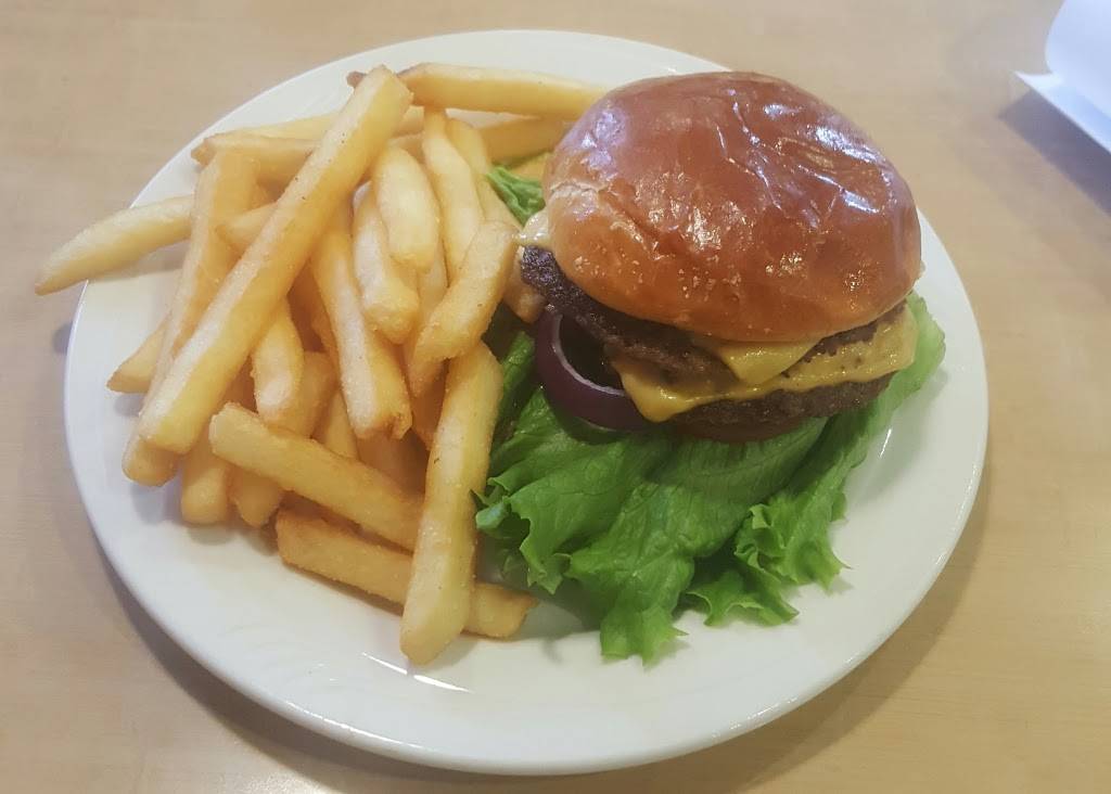 Friendlys | restaurant | 318 N Dupont Hwy, Dover, DE 19901, USA | 3026783999 OR +1 302-678-3999