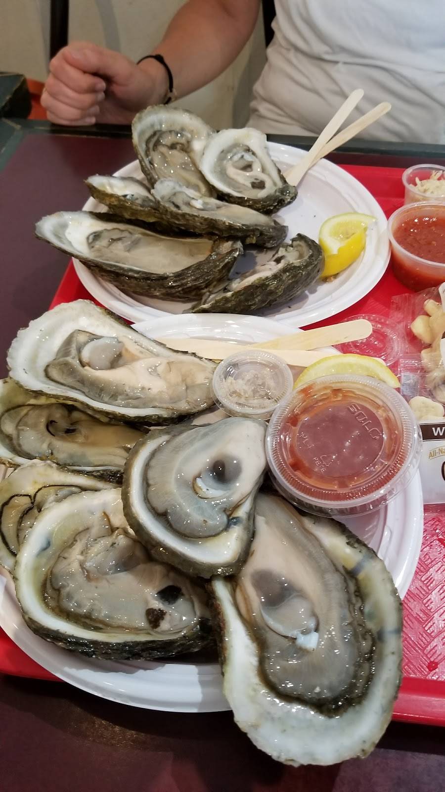 Jordans Lobster Dock | restaurant | 3165 Harkness Ave, Brooklyn, NY 11235, USA | 7189346300 OR +1 718-934-6300