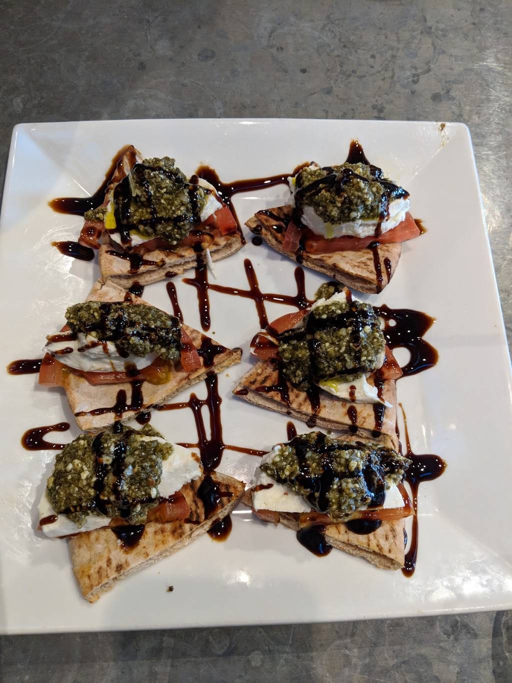 The Office Sports Bar & Grill | restaurant | 135 W Washington St, Athens, GA 30601, USA | 7065215898 OR +1 706-521-5898