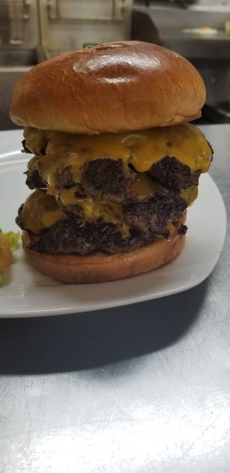 Crystals Saloon | restaurant | W5635 County Rd F, Nichols, WI 54152, USA | 9205253000 OR +1 920-525-3000