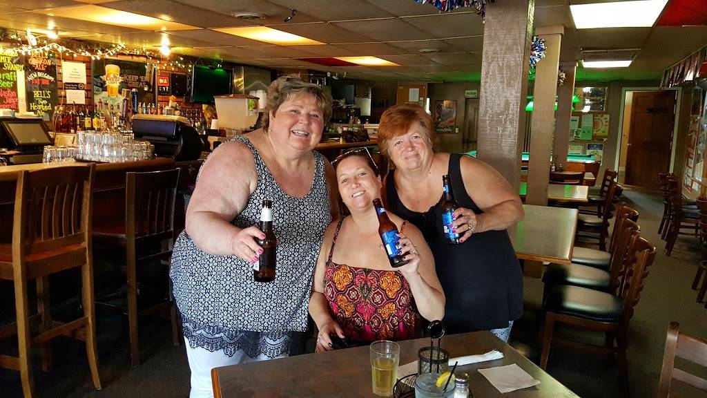 Steiss Village Inn | restaurant | 5523 Main St, Lexington, MI 48450, USA | 8103595090 OR +1 810-359-5090