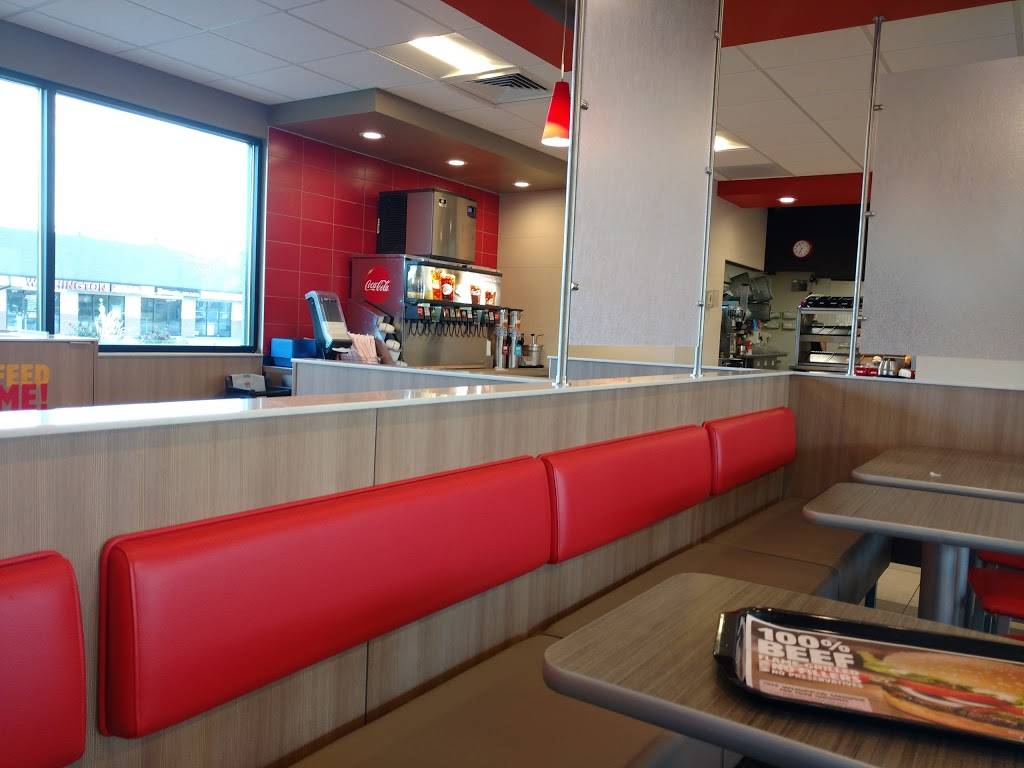 Burger King | restaurant | 2650 S 9th St, Salina, KS 67401, USA | 7858271730 OR +1 785-827-1730