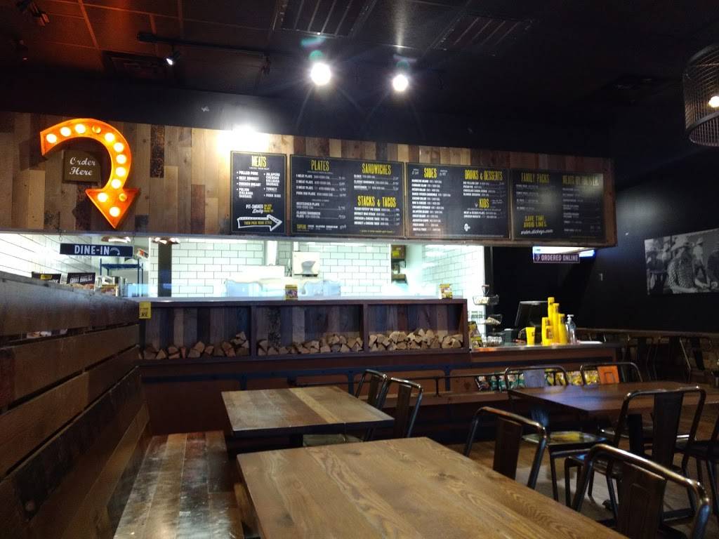 Dickeys Barbecue Pit | restaurant | 7451 Youree Dr # 28, Shreveport, LA 71105, USA | 3182176070 OR +1 318-217-6070