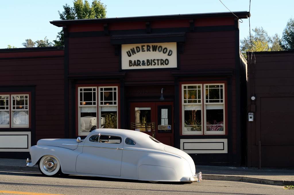 Underwood Bar and Bistro | restaurant | 9113 Graton Rd, Graton, CA 95444, USA | 7078237023 OR +1 707-823-7023