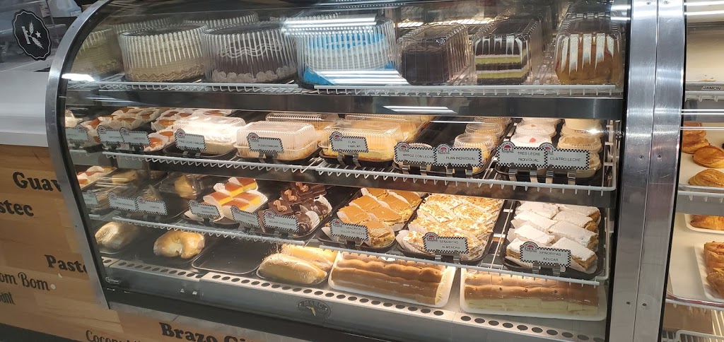 Karla Cuban Bakery | bakery | 7950 W 28th Ave, Hialeah, FL 33018, USA | 3053648744 OR +1 305-364-8744