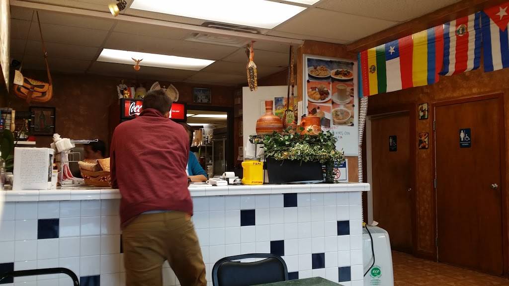 Pupuseria Casa Maria | restaurant | 7363 N Michigan Rd, Indianapolis, IN 46268, USA | 3173470193 OR +1 317-347-0193