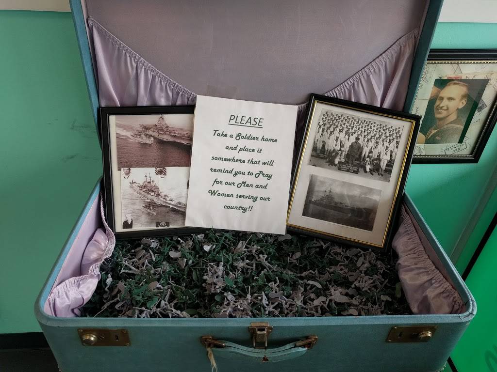 Martuccis Flashback Diner | restaurant | 400 Lacey Rd, Whiting, NJ 08759, USA | 7327161122 OR +1 732-716-1122