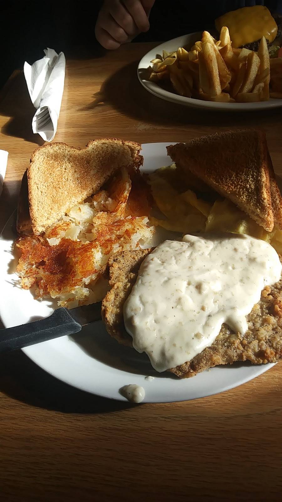 J & L Breakfast House | restaurant | 601W38th, Marion, IN 46953, USA | 7656778323 OR +1 765-677-8323