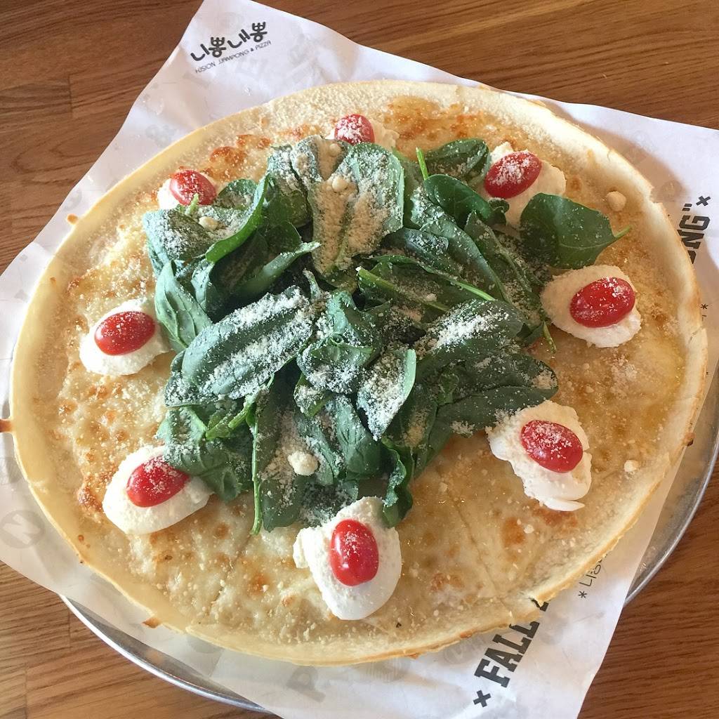 Nipong Naepong | restaurant | 450 S Western Ave 3rd floor, Los Angeles, CA 90020, USA | 2134877000 OR +1 213-487-7000