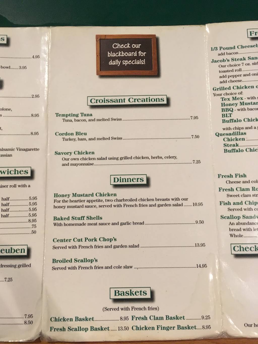 Jacobs Restaurant | restaurant | 51 Daly Ave, Dalton, MA 01226, USA | 4136849766 OR +1 413-684-9766