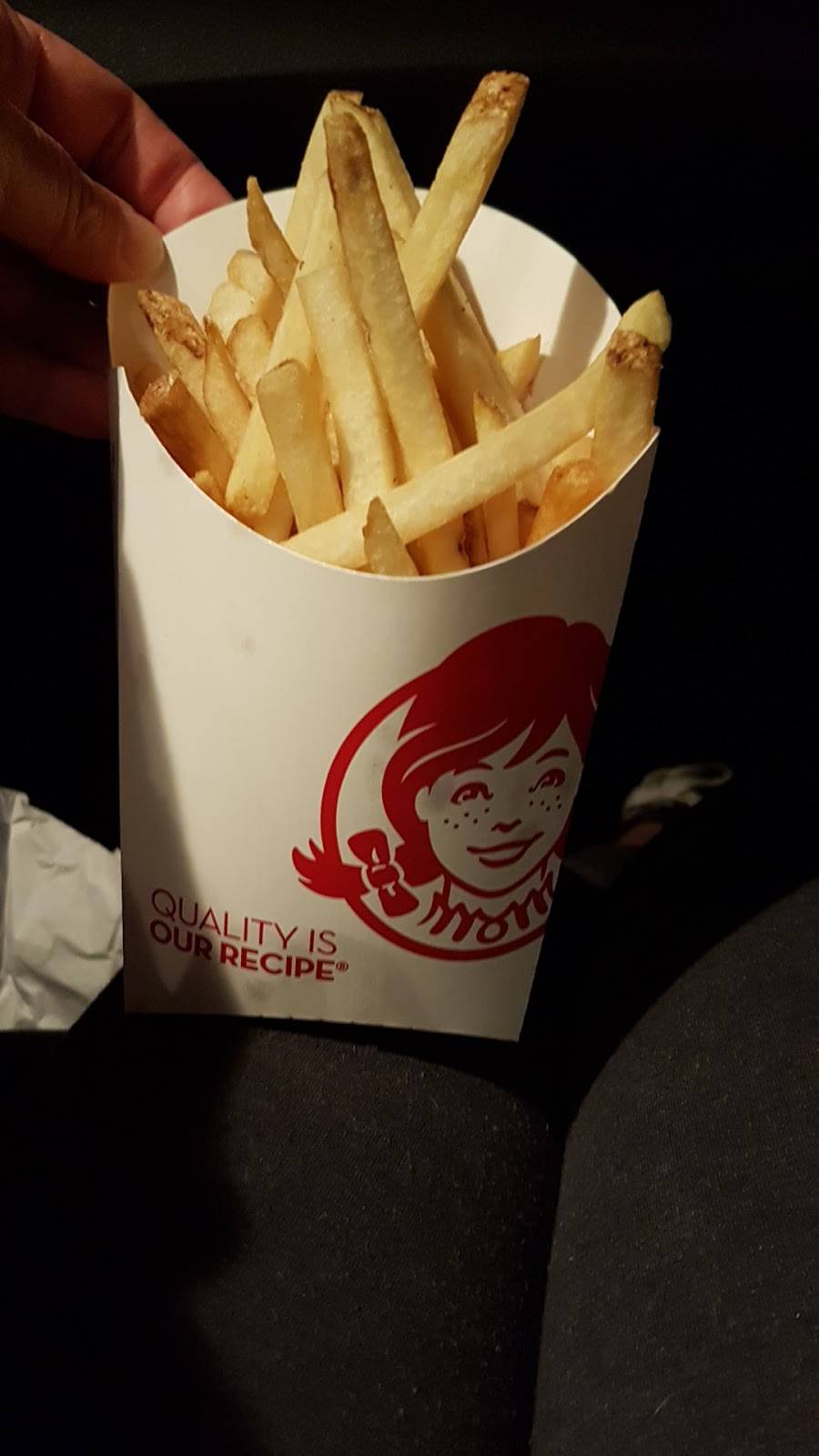 Wendys | restaurant | 2390 W 68th St, Hialeah, FL 33016, USA | 3058201123 OR +1 305-820-1123