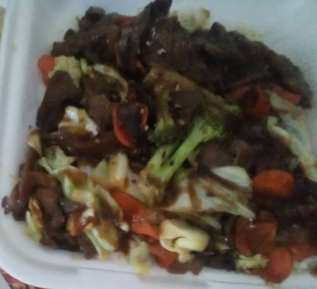 Ranch Burger | restaurant | 690 C St, Turlock, CA 95380, USA | 2096689133 OR +1 209-668-9133