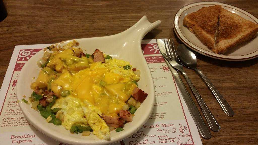 Richards | restaurant | 717 W Washington Center Rd, Fort Wayne, IN 46825, USA | 2604894279 OR +1 260-489-4279