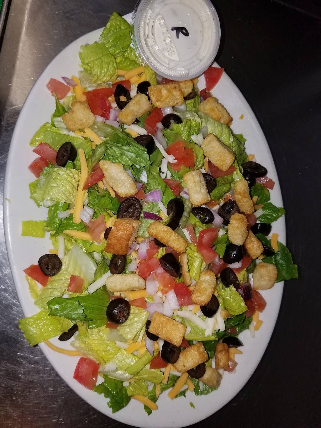 Skinnys Bar & Grill | restaurant | 13228 US-19, Hudson, FL 34667, USA | 7278634400 OR +1 727-863-4400