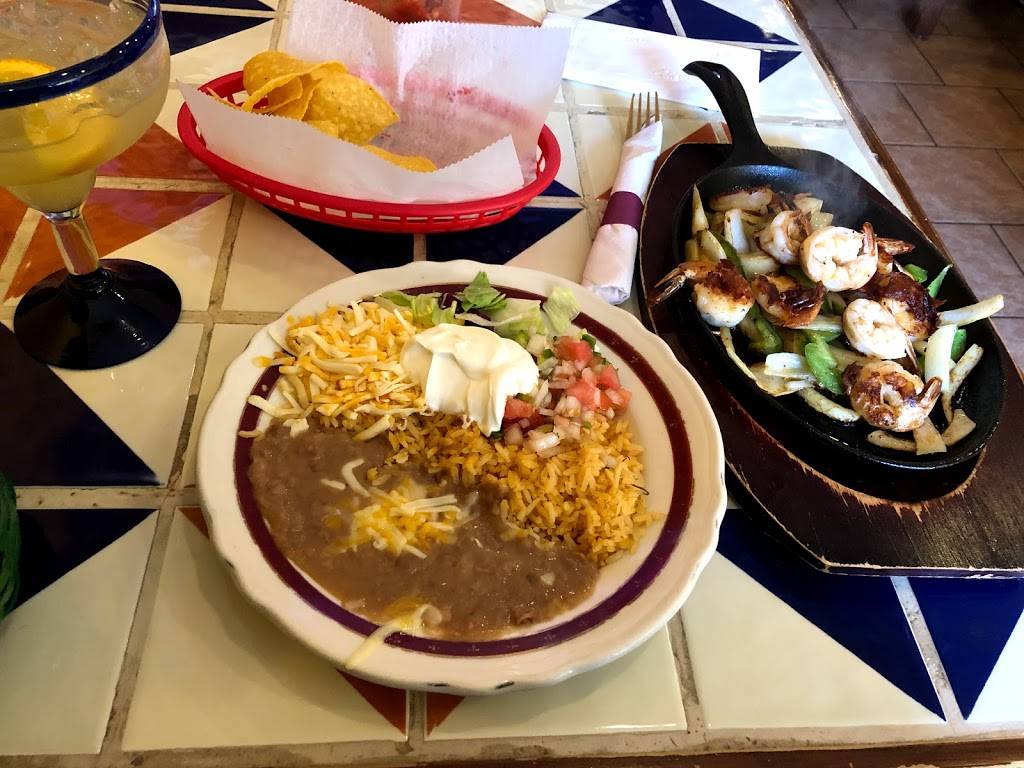 El Potro Mexican Bar & Grill | restaurant | 124 Merrimack St, Lowell, MA 01852, USA | 9784552840 OR +1 978-455-2840