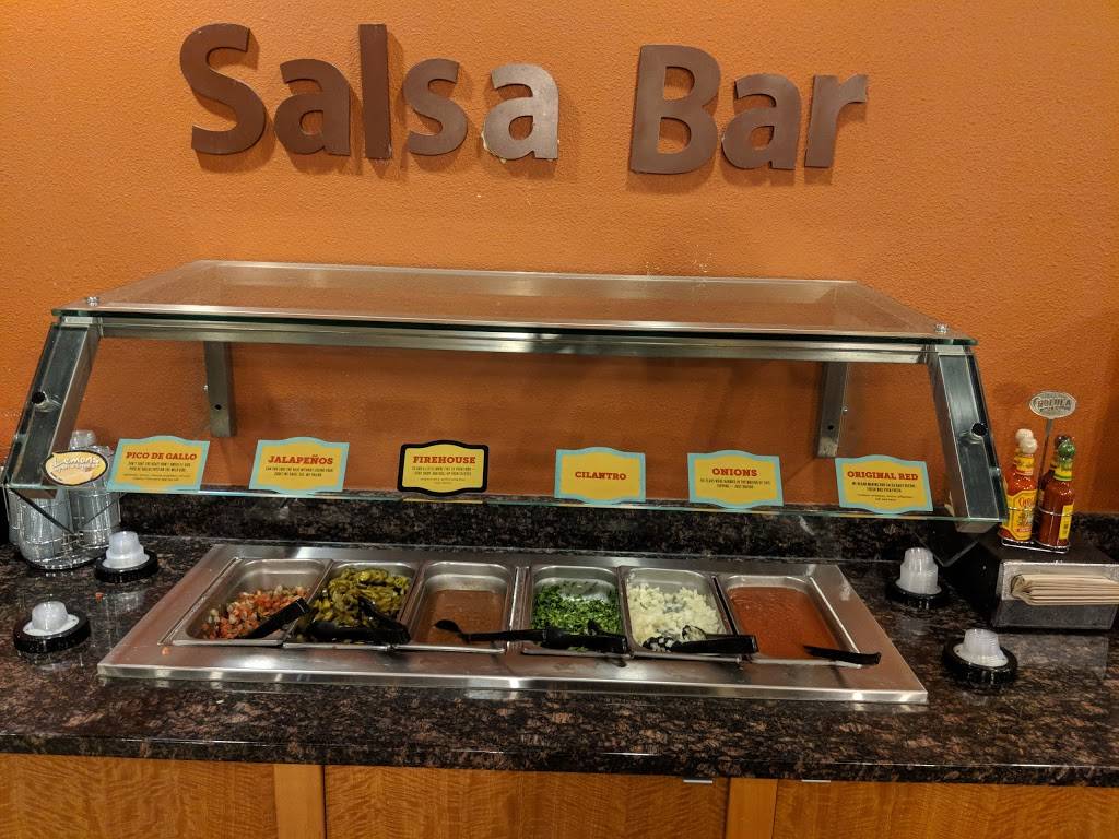 Taco Bueno | restaurant | 7940 Forest Ln, Dallas, TX 75230, USA | 2146926832 OR +1 214-692-6832