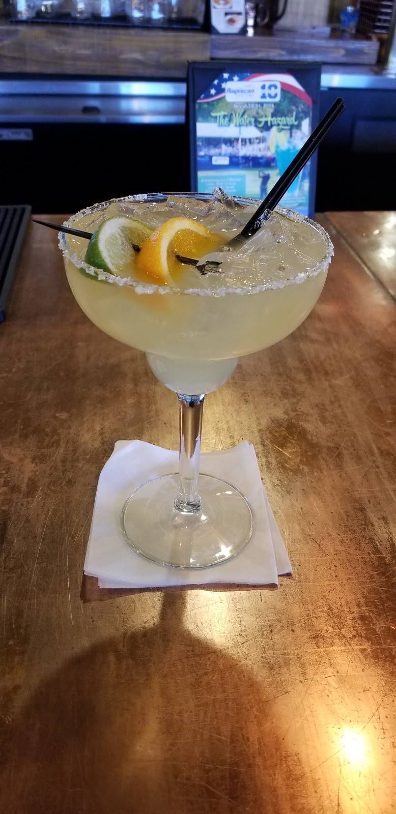 Half Shell Oyster House | restaurant | 70367 LA-21 Suite 100, Covington, LA 70433, USA | 9852764500 OR +1 985-276-4500