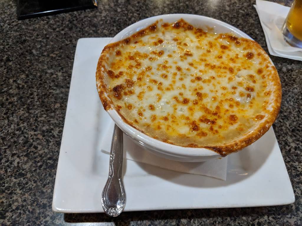 Wolfs Head Restaurant | restaurant | 6937 Joliet Rd, Indian Head Park, IL 60525, USA | 7082460400 OR +1 708-246-0400